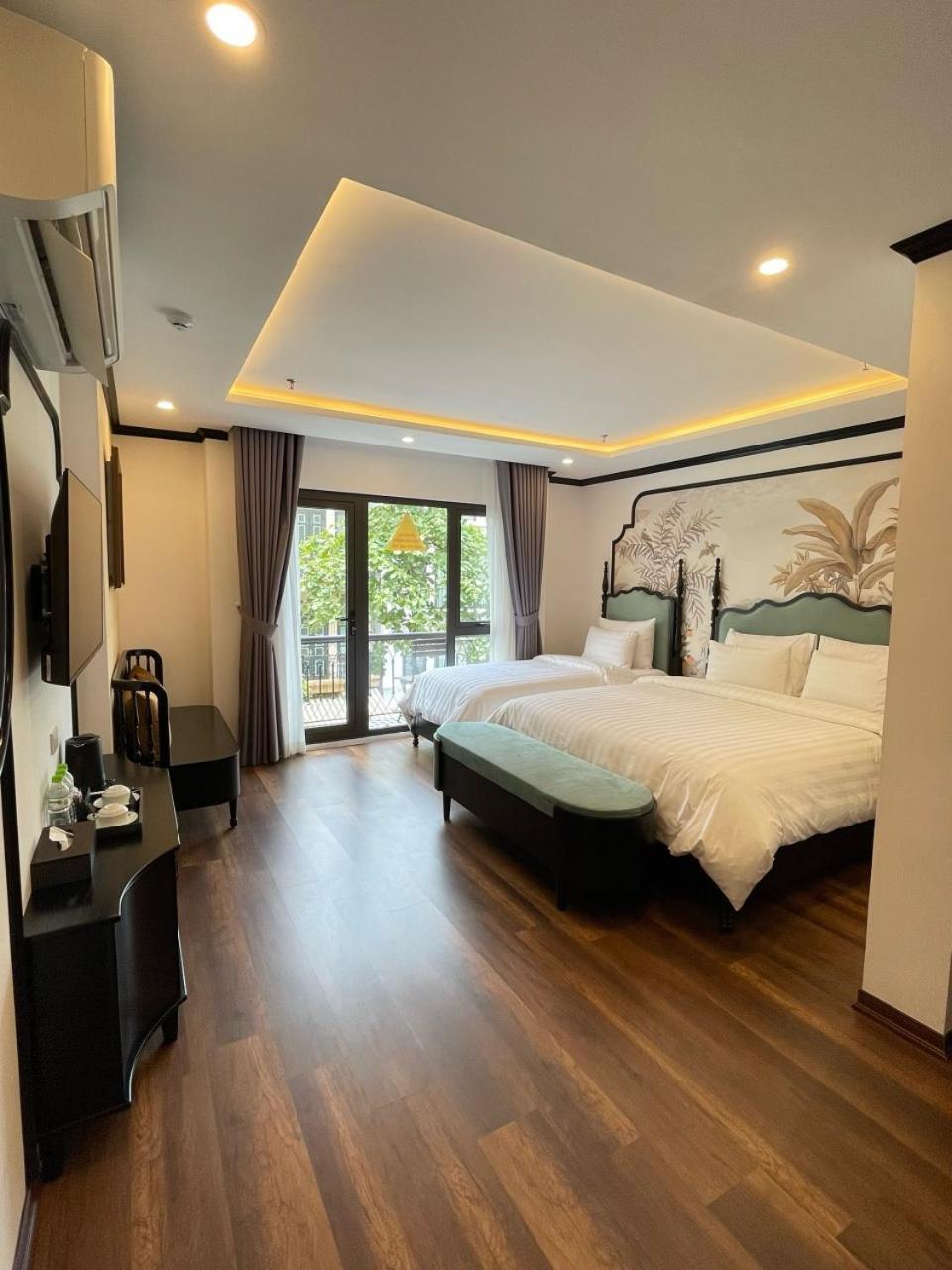 Aquarius Premium Hotel Hanoi Exterior photo